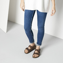 Load image into Gallery viewer, Milano Oiled Leather