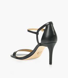 Simone Mid