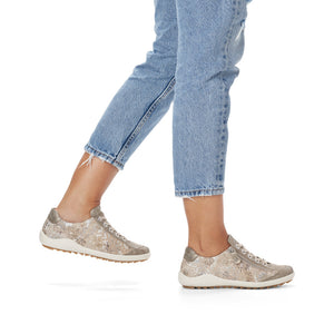 R1402-95